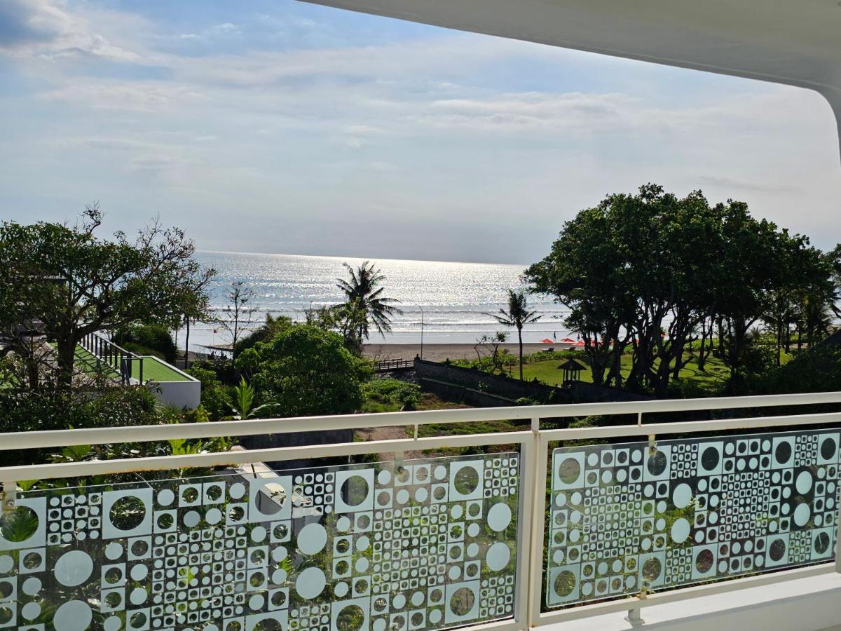 Chill Hotel Seminyak Exterior foto